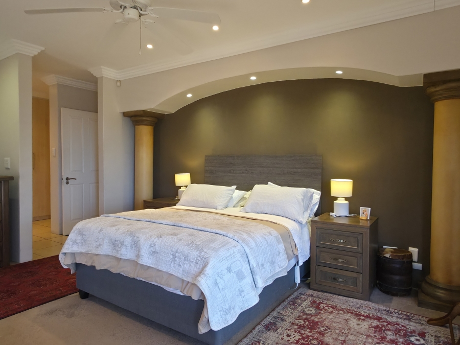 3 Bedroom Property for Sale in Wavecrest Eastern Cape